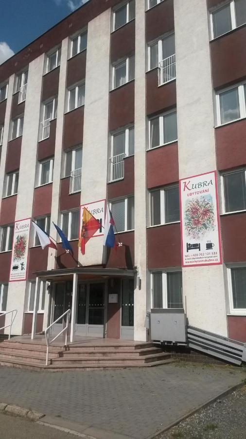 Ubytovna Kubra Годонін Екстер'єр фото